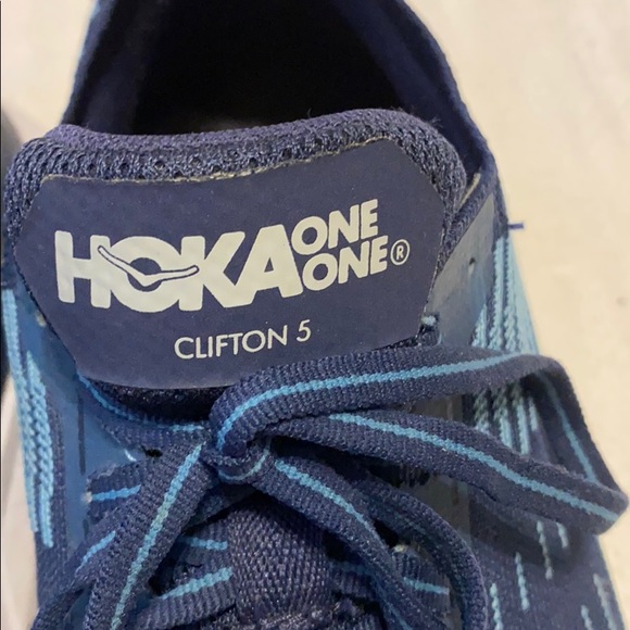 SOLD •HOKA• One One Clifton 5 Road Running Shoe - Picture 3 of 12